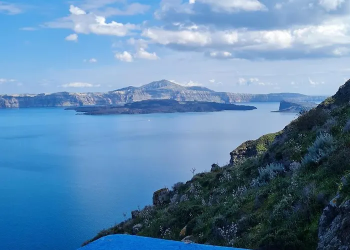 Konukevi Zacharo Thirasía