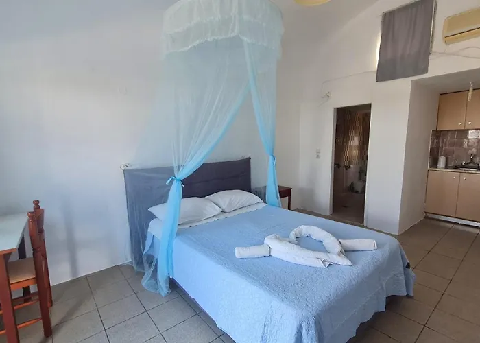 Zacharo Pensionat Thirasia